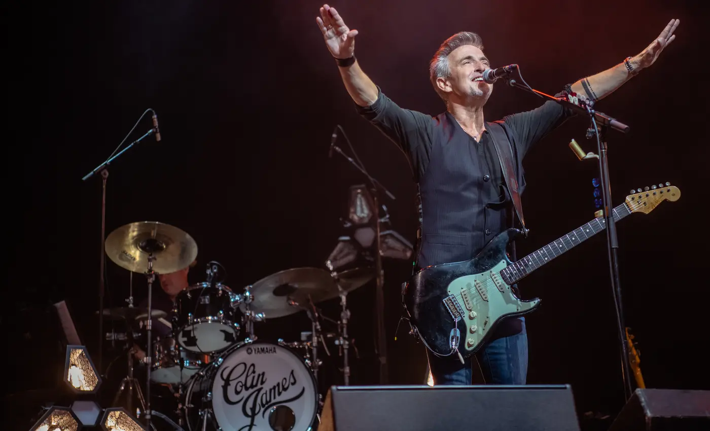Colin James 2023